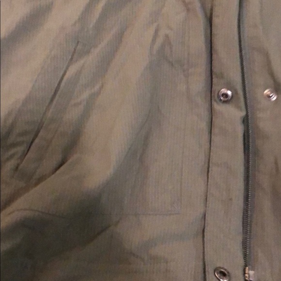 workout jacket - Picture 3 of 3